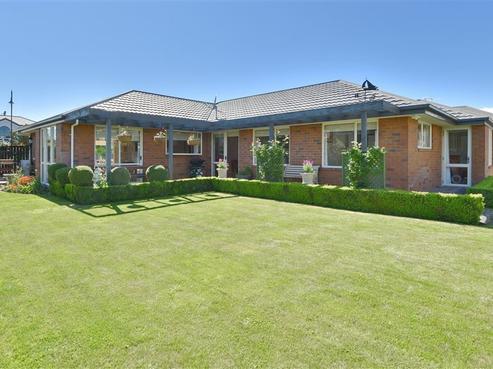 6 Tullamore Place, Casebrook