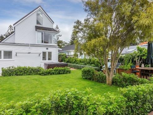 25 Falkirk Avenue, Seatoun