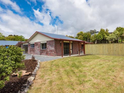 6 Perry Way, Mapua
