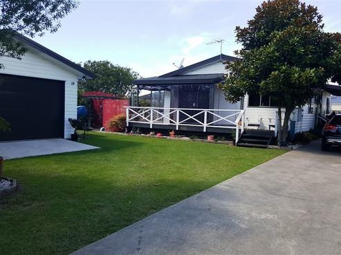 12 Santa Maria Drive, Whitianga