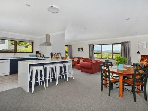 19 Panorama Drive, Parahaki