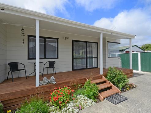 1044A High Street, Avalon