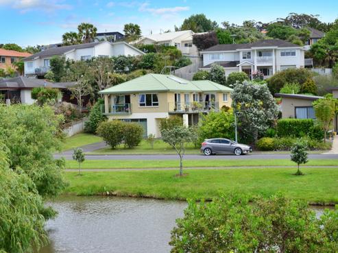 31 Regency Park Drive, Gulf Harbour