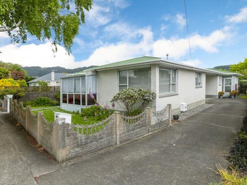22A Park Avenue, Epuni