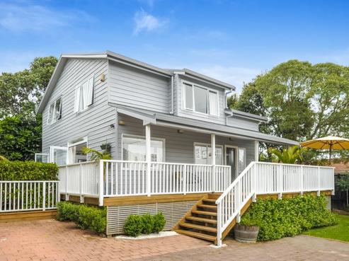26A Saint Michaels Avenue, Point Chevalier
