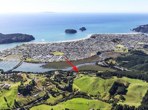 12 Gregory Lane, Whangamata