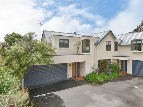 2/56 Heberden Avenue, Sumner