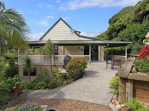 15 Kennedy Road, Surfdale