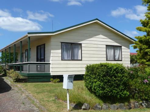 118 Exeter Road, Whangamata