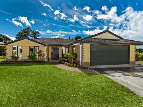 6 Collings Drive, Lucas Heights
