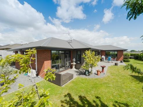 3 Hartford Terrace, Huntington