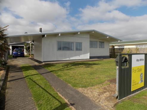 37 Tongariro Street, Castlecliff