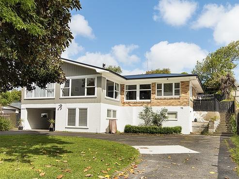 16 Owens Road, Waiuku