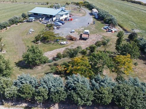 1554 State Highway 25, Pipiroa
