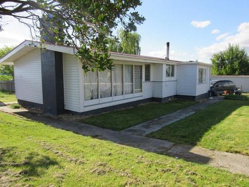 70 Whitehaven Street, Lawrence