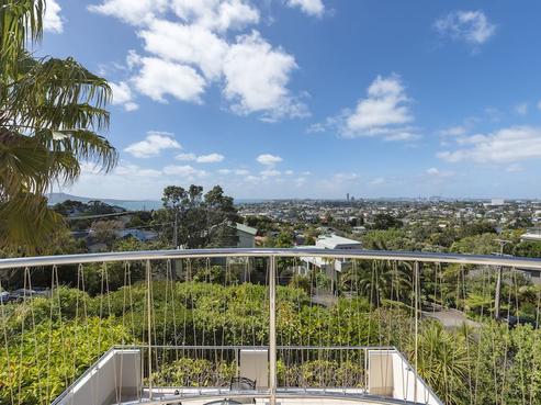 1 Parr Terrace, Castor Bay