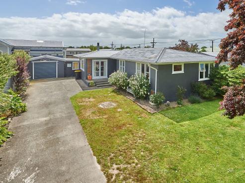 1 Blenheim Place, Feilding