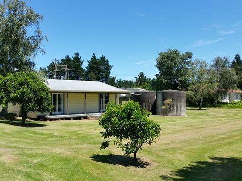 52 Nuhaka Opoutama Road, Nuhaka/Morere