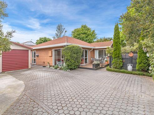 99A Middlepark Road, Sockburn