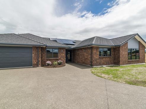 45 Waipunahau Road, Waikanae