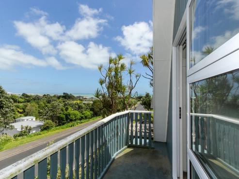 33 Dixon Street, Oakura