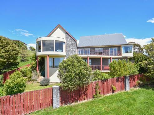 12 Harbour Heights, Waverley