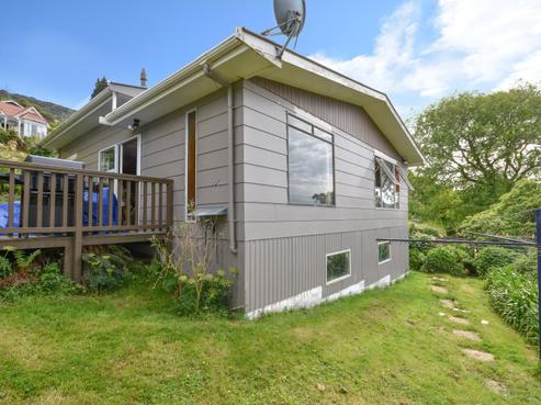 12 Adderley Terrace, Ravensbourne