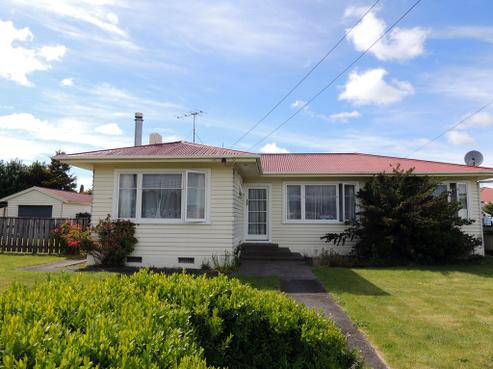 12 Barrett Place, Carterton