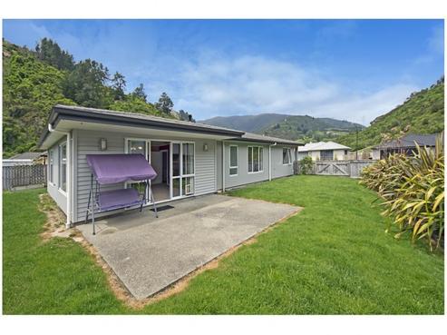 6 Olivine Terrace, The Brook