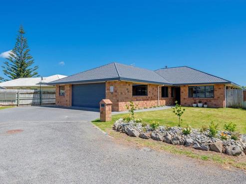 3 William Noel Place, Waikanae Beach