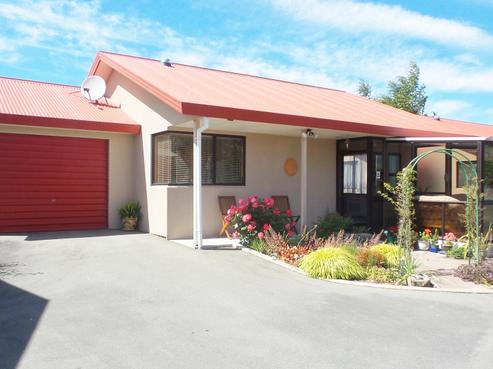 2/43 Horton Street, Pleasant Point