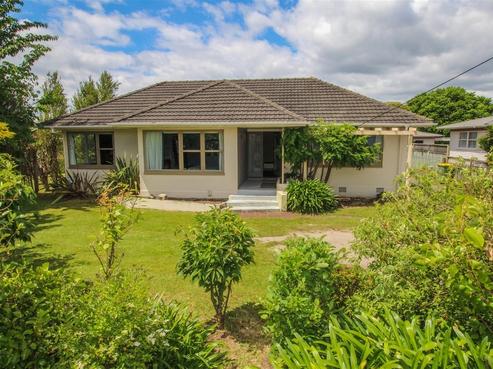 15 Edmund Road, Mangakakahi