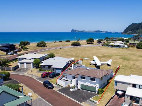 5 Braddock Grove, Pauanui