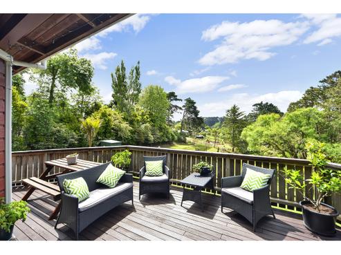 23 Mcentee Road, Waitakere