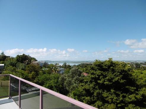 18 Commins Road, Onerahi