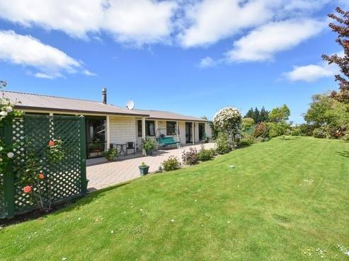 176 Brighton Road, Waldronville