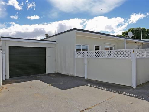 2/304 Grays Road, Saint Leonards