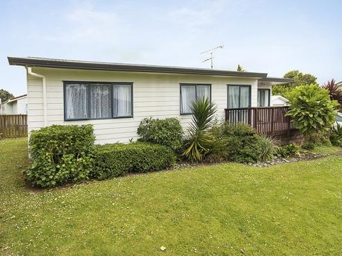 24B Childs Avenue, Pukekohe