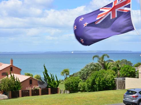17 Belle-mer Place, Gulf Harbour