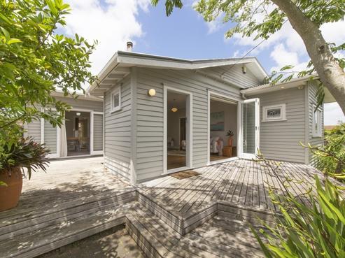 22 Saint Michaels Avenue, Point Chevalier