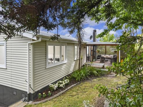 11 Acacia Road, Torbay