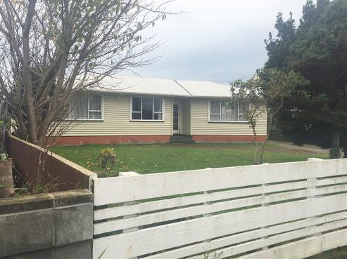 130 Cracroft Street, Waitara