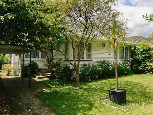 9 Rossiter Avenue, Waterloo