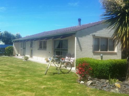 34 Creek Road, Allenton