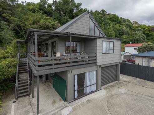 2/169 Tahunanui Drive, Tahunanui