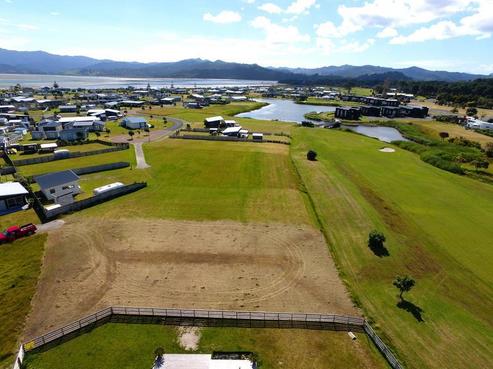 131 Ngaio Drive, Matarangi