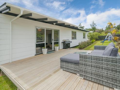 36 Fenchurch Grove, Stokes Valley