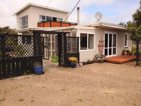 31 Kauwhata Street, Himatangi Beach
