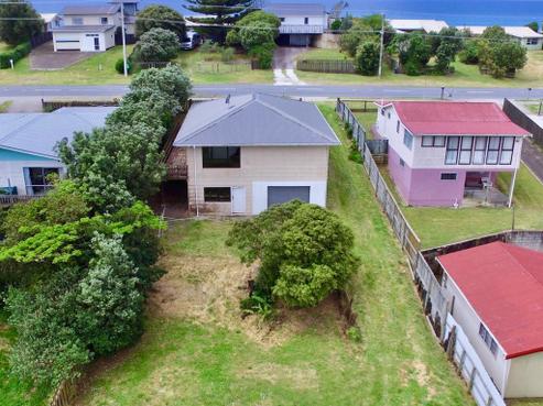282 Pukehina Parade, Pukehina