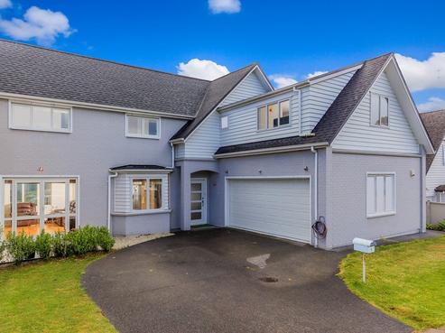 5 Hatfield Place, Albany Heights